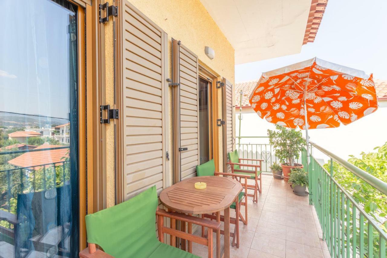 Cosy Apartment In Stoupa Stoúpa Exterior foto